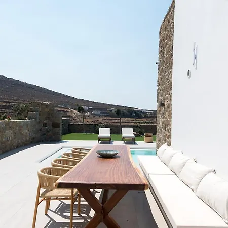 Principality Villas, Sea View With Private Pool Above Ftelia