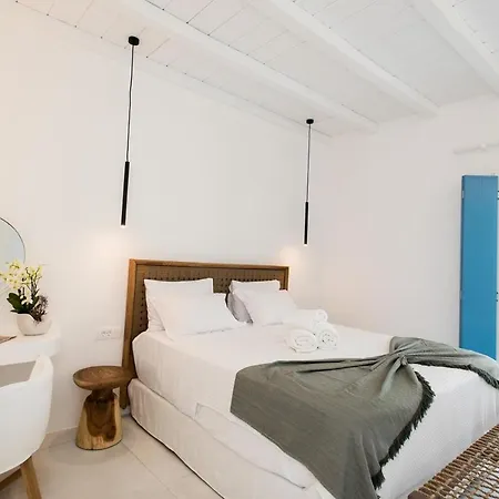 Principality Villas, Sea View With Private Pool Above Ftelia Villa