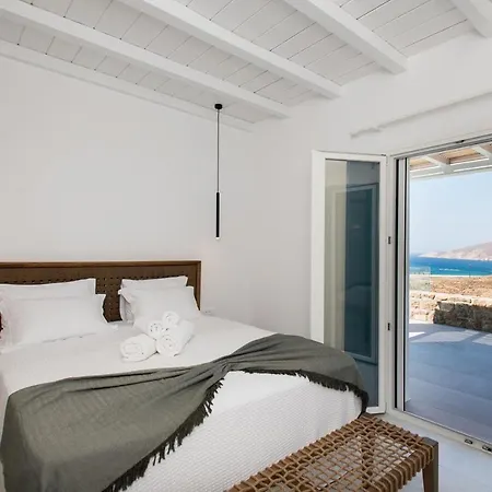 Principality Villas, Sea View With Private Pool Above Ftelia Villa