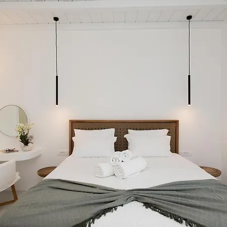 Principality Villas, Sea View With Private Pool Above Ftelia Villa *