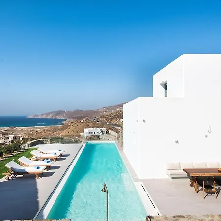 Principality Villas, Sea View With Private Pool Above Ftelia