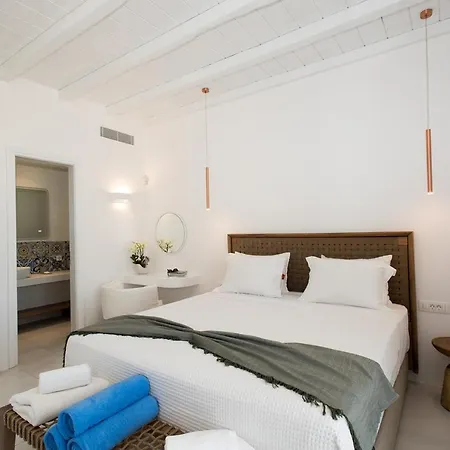 Villa Principality Villas, Sea View With Private Pool Above Ftelia