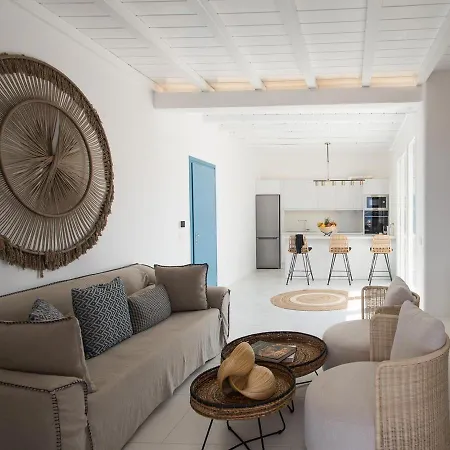 Principality Villas, Sea View With Private Pool Above Ftelia *